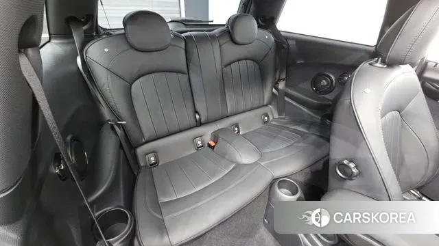 Mini Cooper S 2024 Белый из Кореи, фото 3