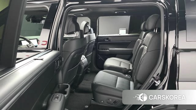 Hyundai Santa Fe (MX5) 2024 Черный из Кореи, фото 3