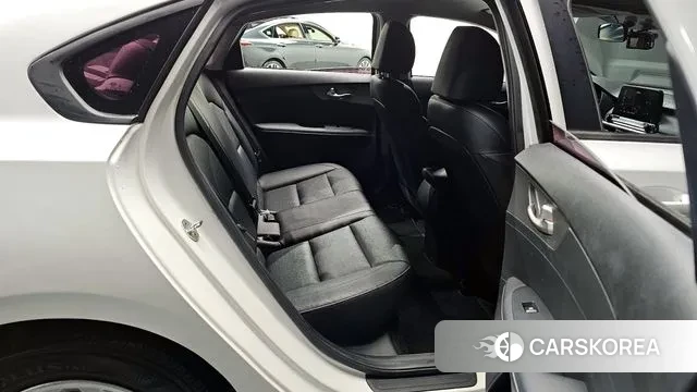 Kia Come New K3 2018 Белый из Кореи, фото 3