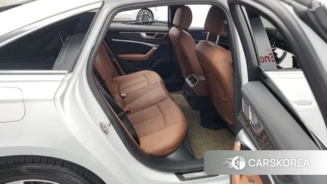 Audi A6 (C8) id 2915724 из Кореи 3