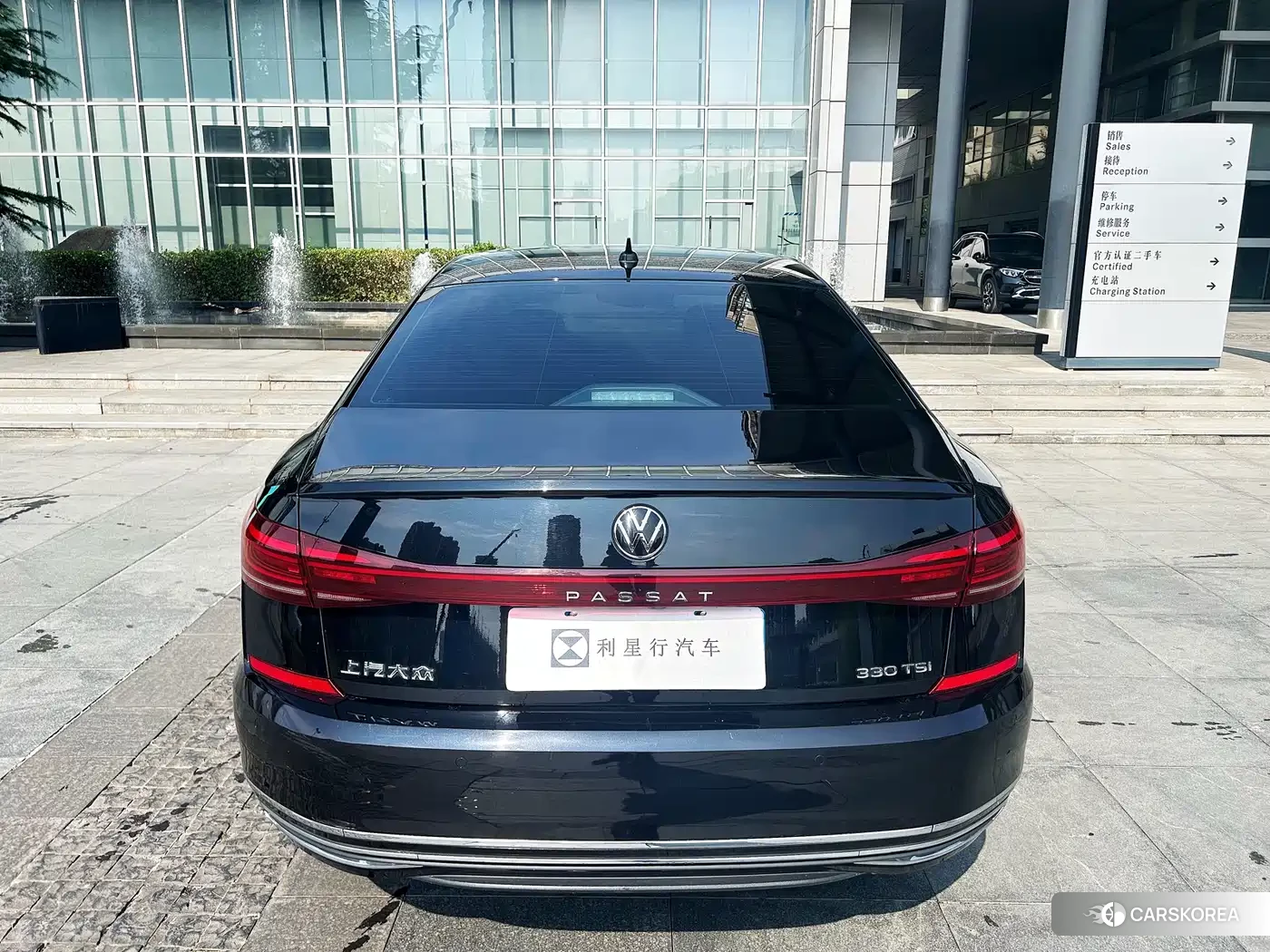 Volkswagen Passat 2023 Черный из Китая, фото 3