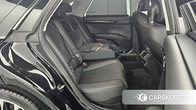 Hyundai Grandeur Hybrid (GN7) 2023 Черный из Кореи, фото 3