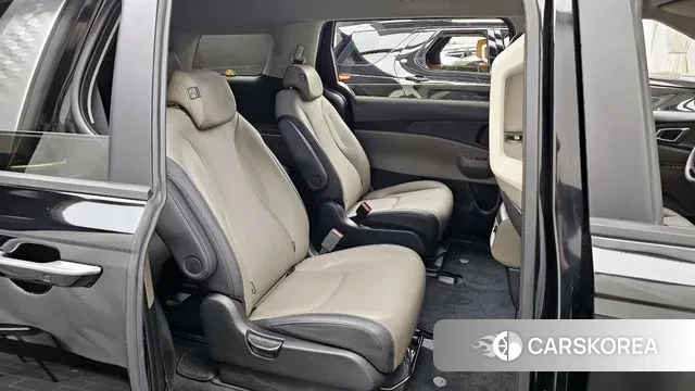 Kia The New Carnival 4th Generation 2024 Черный из Кореи, фото 3