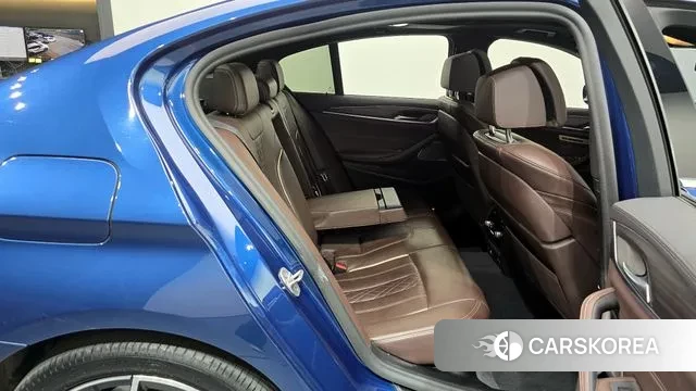 BMW 5 Series (G30) 2021 Синий из Кореи, фото 3