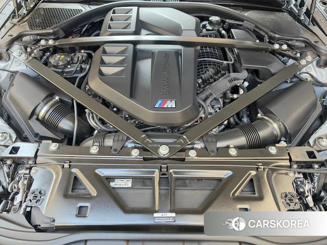 BMW M3 (G80) 2024 Светло-серебряный цвет из Кореи, фото 3