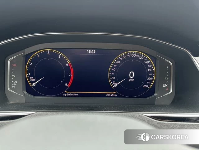 Volkswagen Magotan 2022 Черный из Китая, фото 3