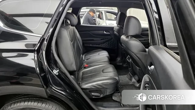 Hyundai The New Santa Fe 2021 Черный из Кореи, фото 3