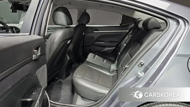 Hyundai Avante AD 2018 Серый из Кореи, фото 3