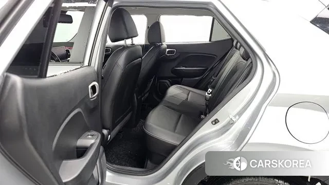 Hyundai Venue 2021 Серебристо-серый из Кореи, фото 3