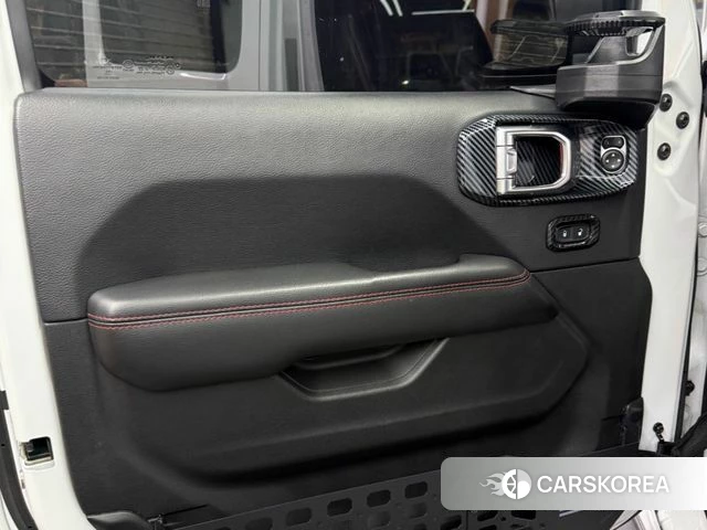 Jeep Wrangler (JL) 2018 Белый из Кореи, фото 3