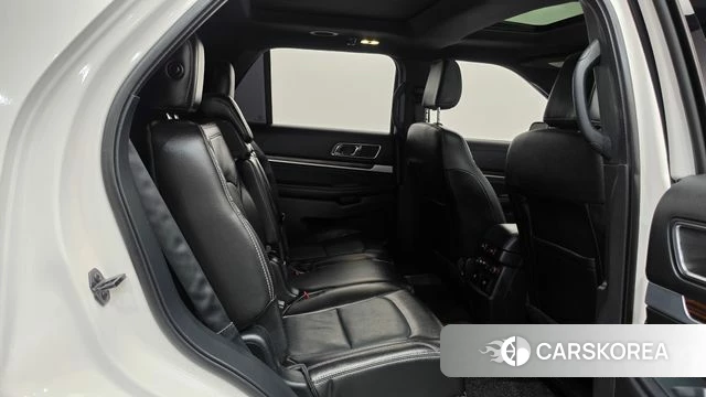 Ford Explorer 2018 Белый из Кореи, фото 3