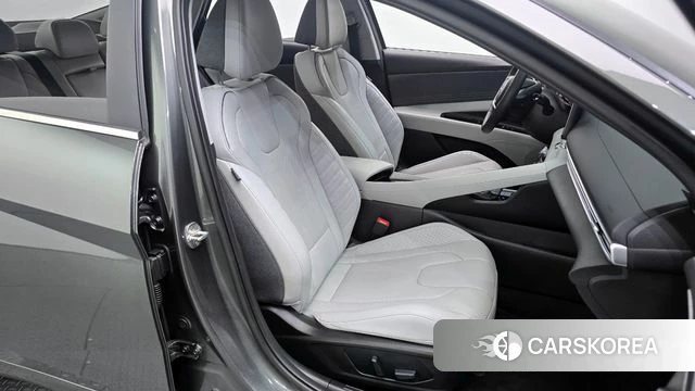 Hyundai Avante (CN7) 2022 Серый из Кореи, фото 3