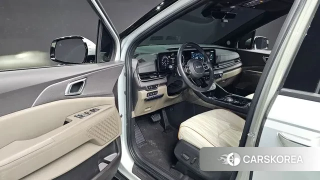 Kia The New Carnival 4th Generation 2024 Серебряный из Кореи, фото 3