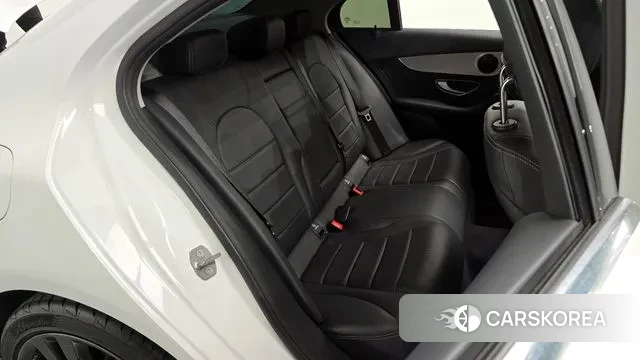 Mercedes-Benz C-Class W205 2018 Белый из Кореи, фото 3