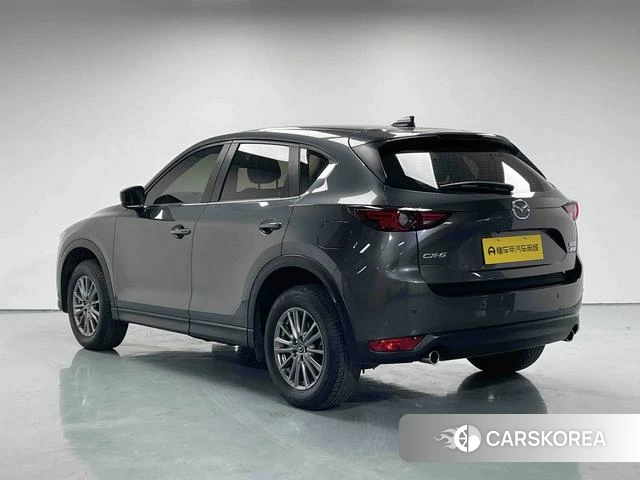 Mazda CX-5 2021 Темно-серый из Китая, фото 3