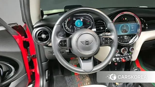 Mini Cooper S 2022 Красный из Кореи, фото 3