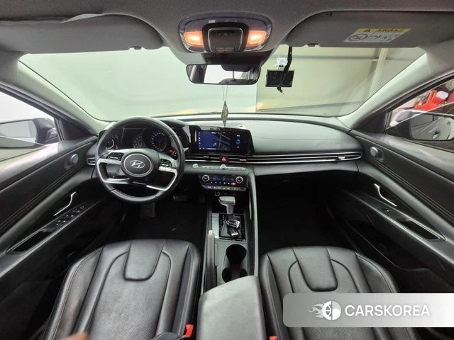 Hyundai Avante (CN7) 2021 Серебристо-серый из Кореи, фото 3