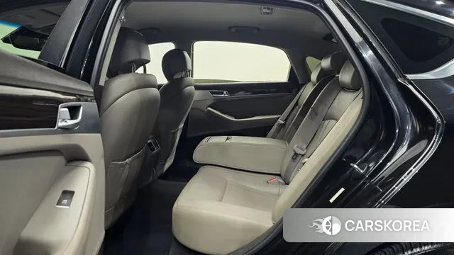 Genesis G80 2018 Черный из Кореи, фото 3