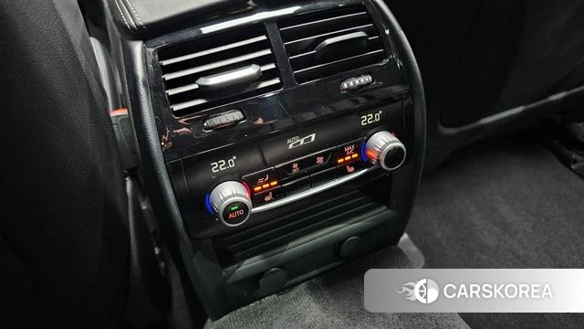BMW 5 Series (G30) 2018 Серый из Кореи, фото 3