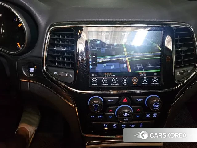 Jeep Grand Cherokee 2021 Серебристо-серый из Кореи, фото 3