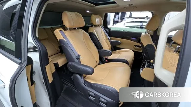 Kia Carnival 4th generation 2022 Белый из Кореи, фото 3