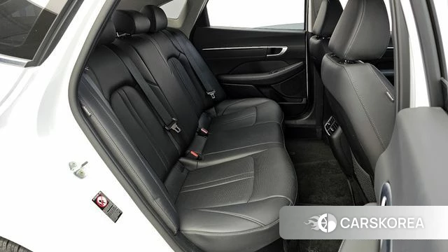 Hyundai Sonata Hybrid (DN8) 2022 Белый из Кореи, фото 3