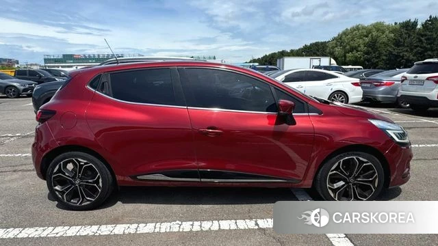 Renault Korea (Samsung) Clio 2018 Красный из Кореи, фото 3