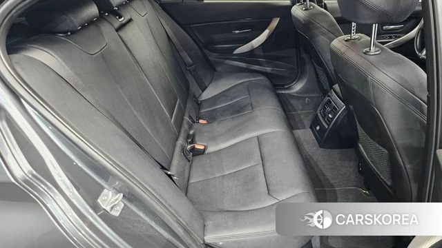 BMW 3 Series (F30) 2018 Серый из Кореи, фото 3