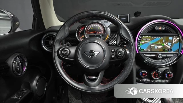 Mini Cooper S 2019 Жемчужный цвет из Кореи, фото 3