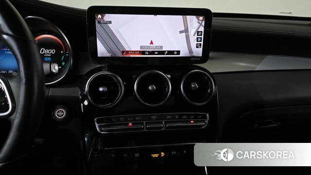 Mercedes-Benz GLC-Class X253 2021 Белый из Кореи, фото 3