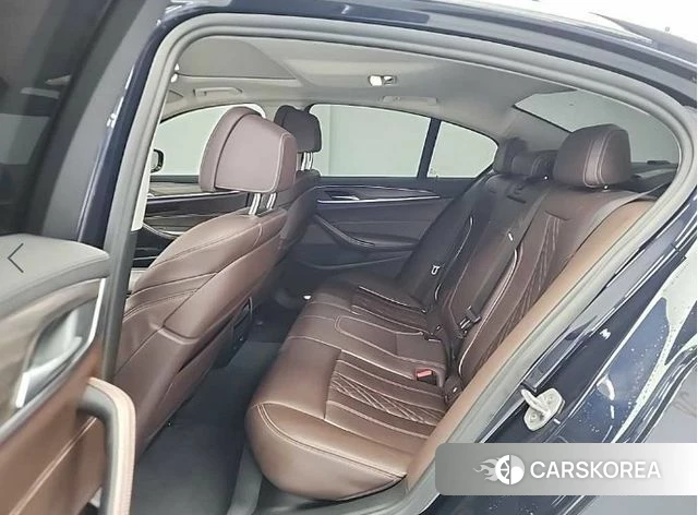 BMW 5 Series (G30) 2018 Синий из Кореи, фото 3
