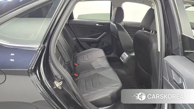 Volkswagen 7th Generation of Jetta 2022 Черный из Кореи, фото 3