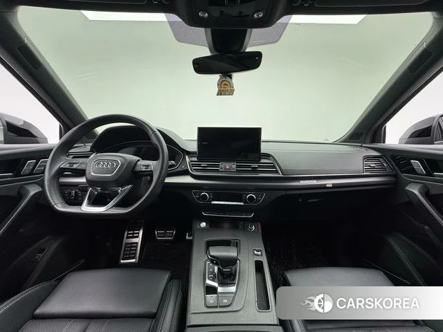 Audi Q5L 2024 Черный из Китая, фото 3