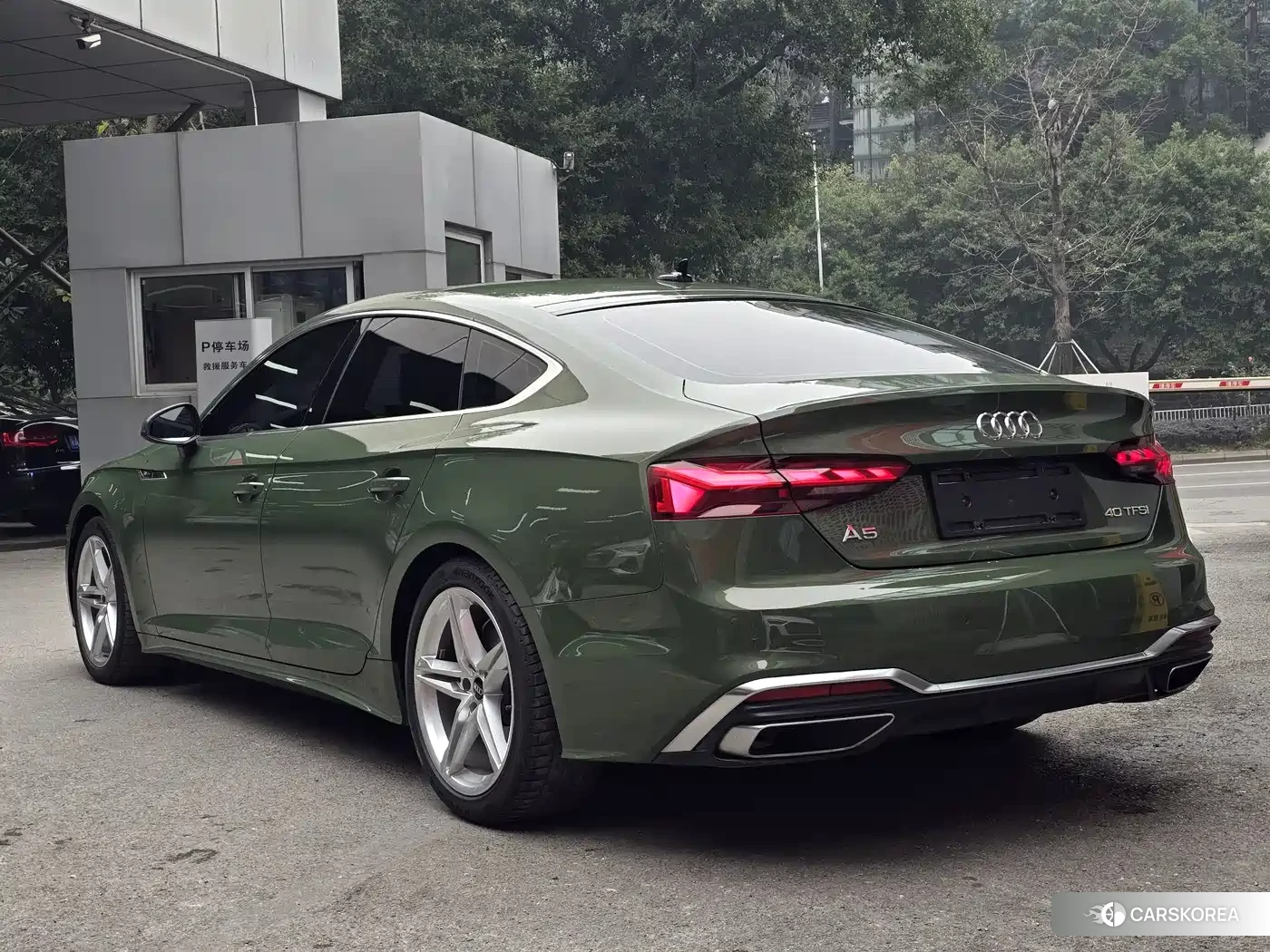 Audi A5 2023 Зеленый из Китая, фото 3