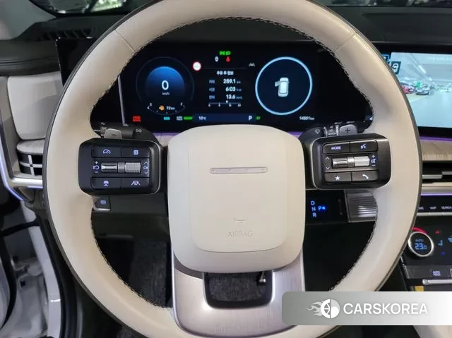 Hyundai Santa Fe (MX5) 2023 Белый из Кореи, фото 3