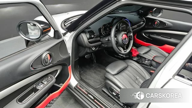 Mini Cooper S Clubman 2023 Серебряный из Кореи, фото 3