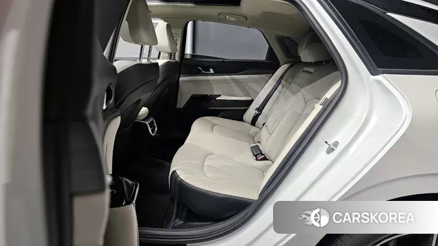 Kia The New K5 Hybrid 3rd generation 2024 Белый из Кореи, фото 3