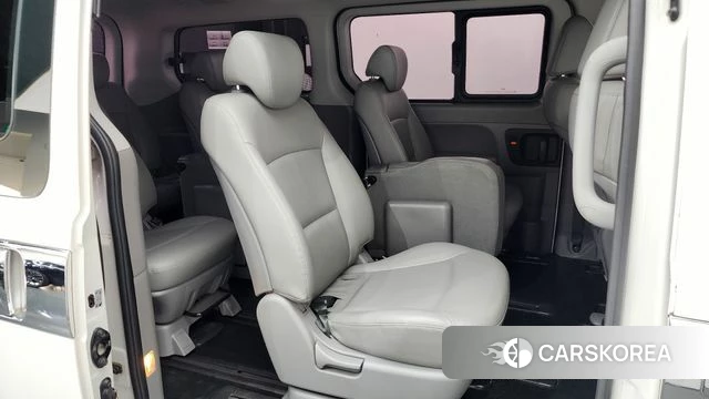 Hyundai The New Grand Starex 2020 Белый из Кореи, фото 3