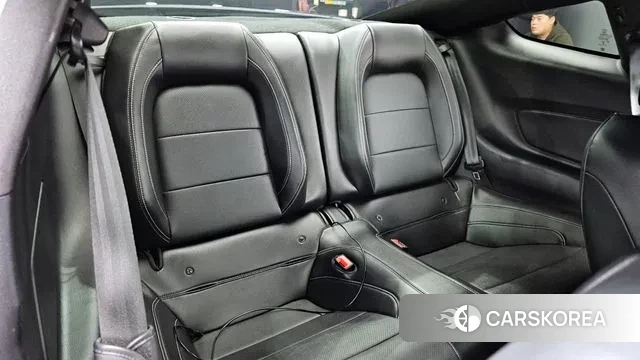 Ford Mustang 2018 Черный из Кореи, фото 3