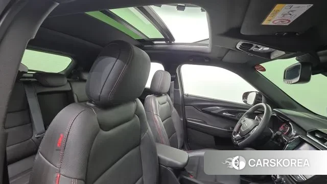 Chevrolet (GM Daewoo) Trailblazer 2022 Красный из Кореи, фото 3