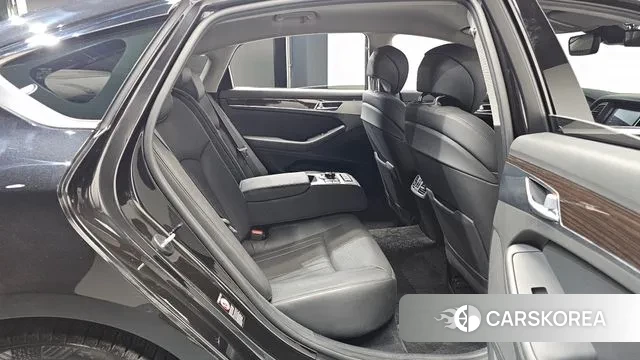 Genesis G80 2018 Черный из Кореи, фото 3