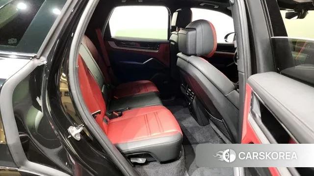 Porsche Cayenne (PO536) 2024 Черный из Кореи, фото 3