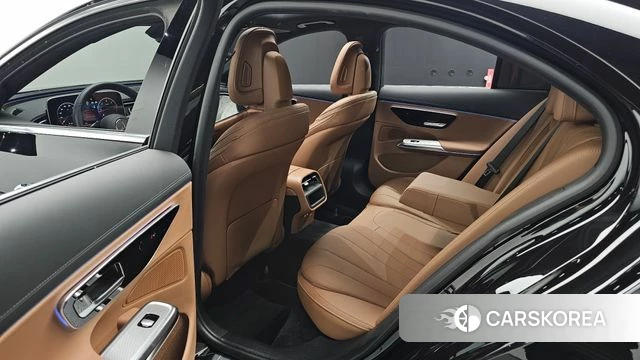 Mercedes-Benz E-Class W214 2024 Черный из Кореи, фото 3