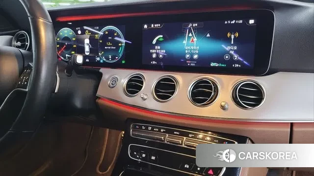 Mercedes-Benz E-Class W213 2020 Белый из Кореи, фото 3