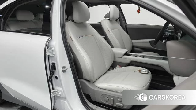 Hyundai Ionic 6 2023 Белый из Кореи, фото 3