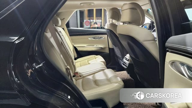 Genesis GV70 2023 Черный из Кореи, фото 3