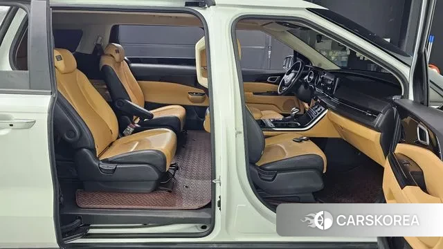 Kia Carnival 4th generation 2021 Белый из Кореи, фото 3