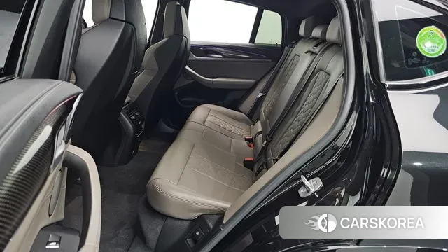 BMW X4M (G02) 2023 Черный из Кореи, фото 3