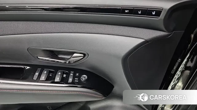 Hyundai Tucson Hybrid (NX4) 2022 Черный из Кореи, фото 3