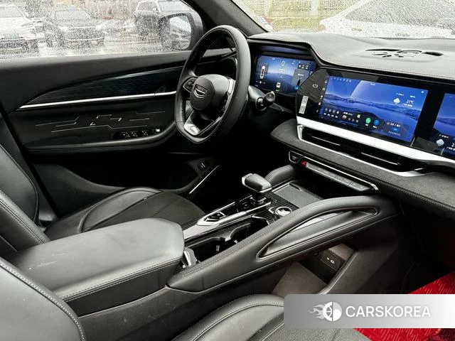 Geely Automobile Xingyue L 2022 Серебристо-серый из Китая, фото 3